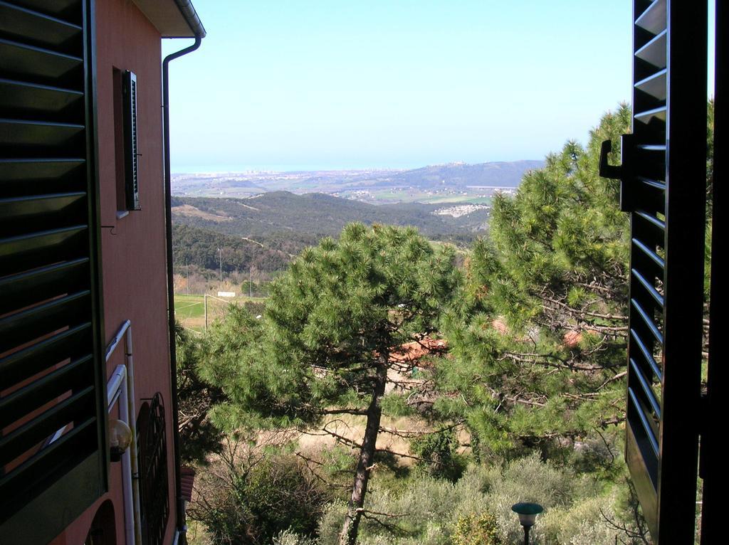 Hotel Il Poggetto Castellina Marittima Εξωτερικό φωτογραφία