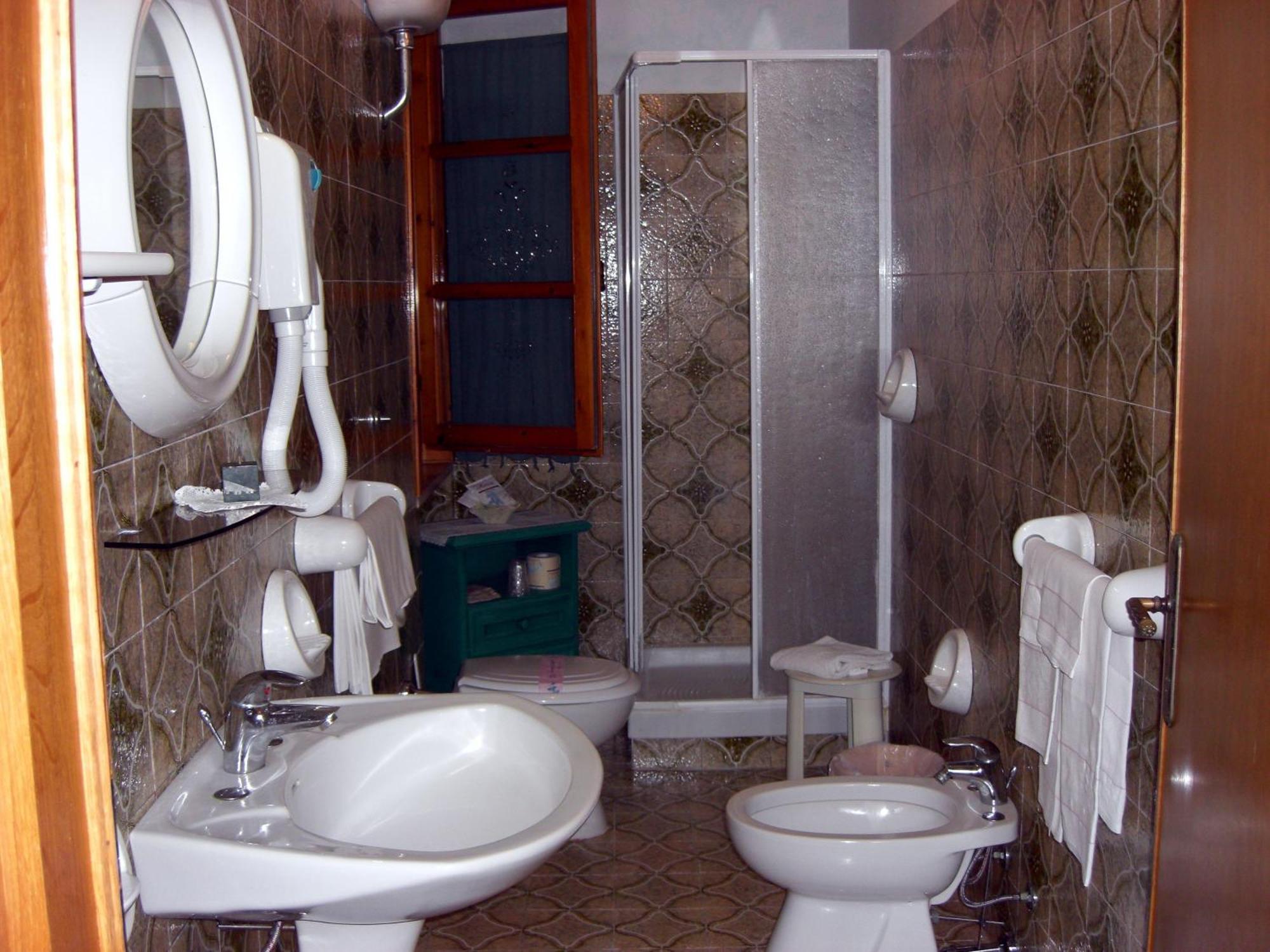 Hotel Il Poggetto Castellina Marittima Εξωτερικό φωτογραφία