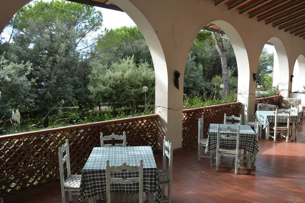 Hotel Il Poggetto Castellina Marittima Εξωτερικό φωτογραφία