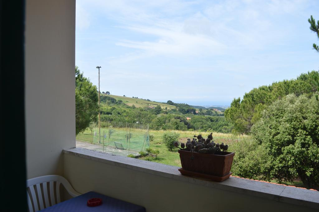 Hotel Il Poggetto Castellina Marittima Εξωτερικό φωτογραφία