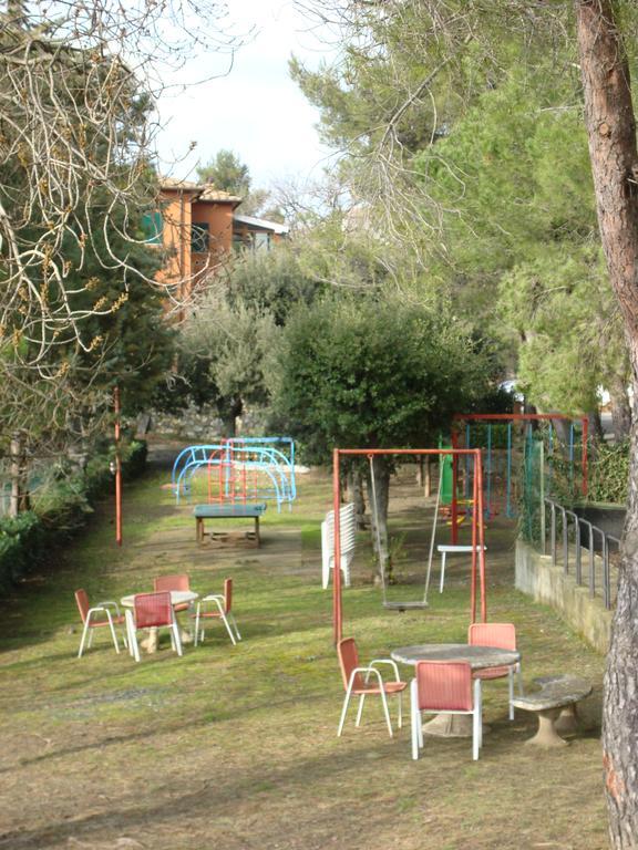 Hotel Il Poggetto Castellina Marittima Εξωτερικό φωτογραφία